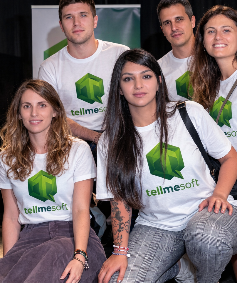 TellMeSoft — equipo y oficina